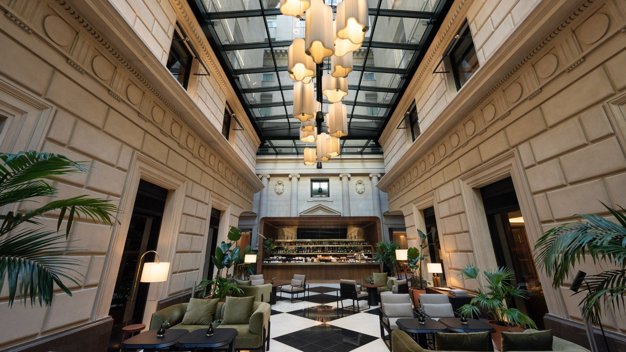 Condé Nast Traveler