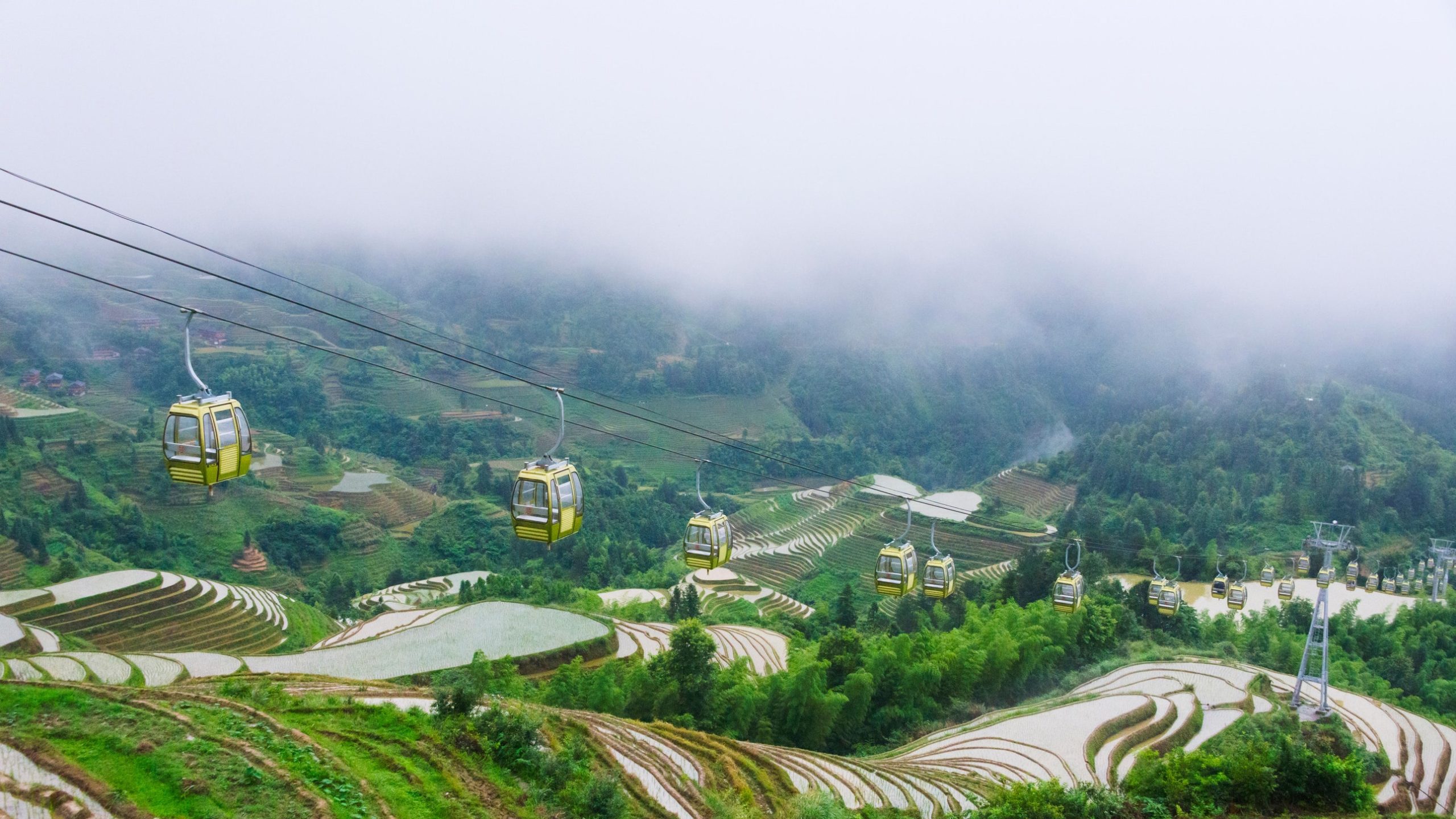Beauté et adrénaline : les téléphériques les plus impressionnants du monde