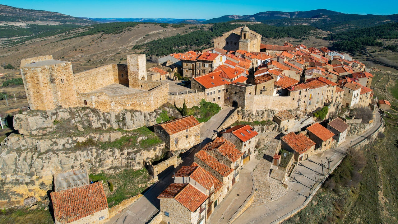 Condé Nast Traveler