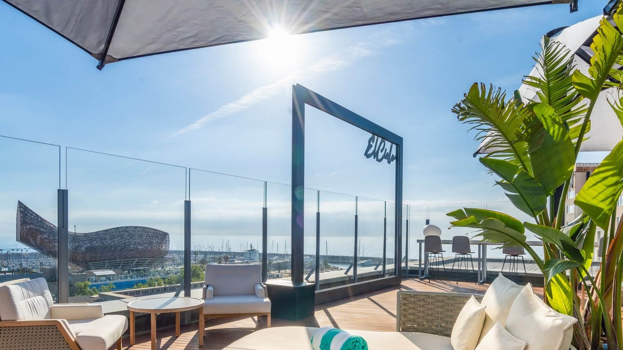 Le toit chic et sophistiqué de Barcelone où vous pouvez être vu : c'est ElCielo