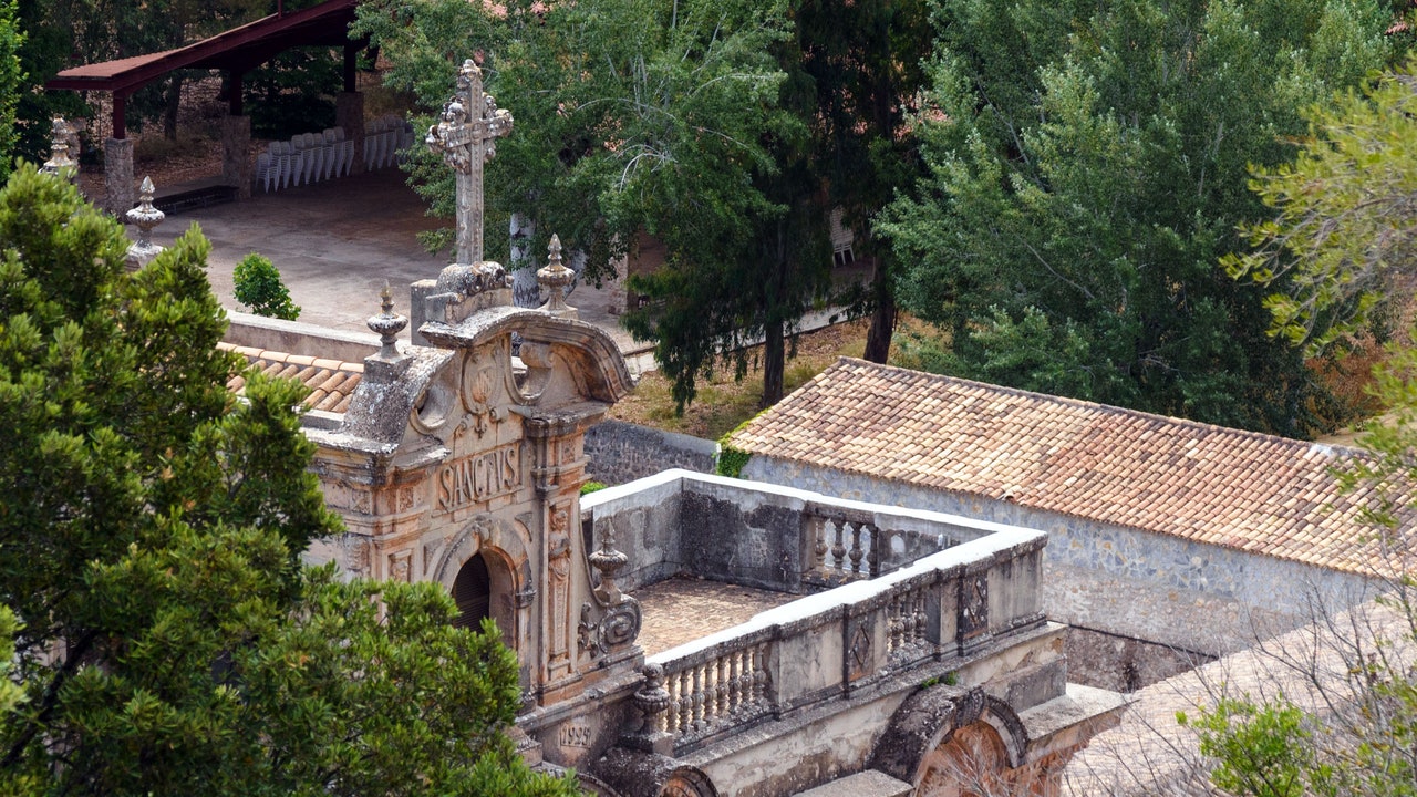 Condé Nast Traveler