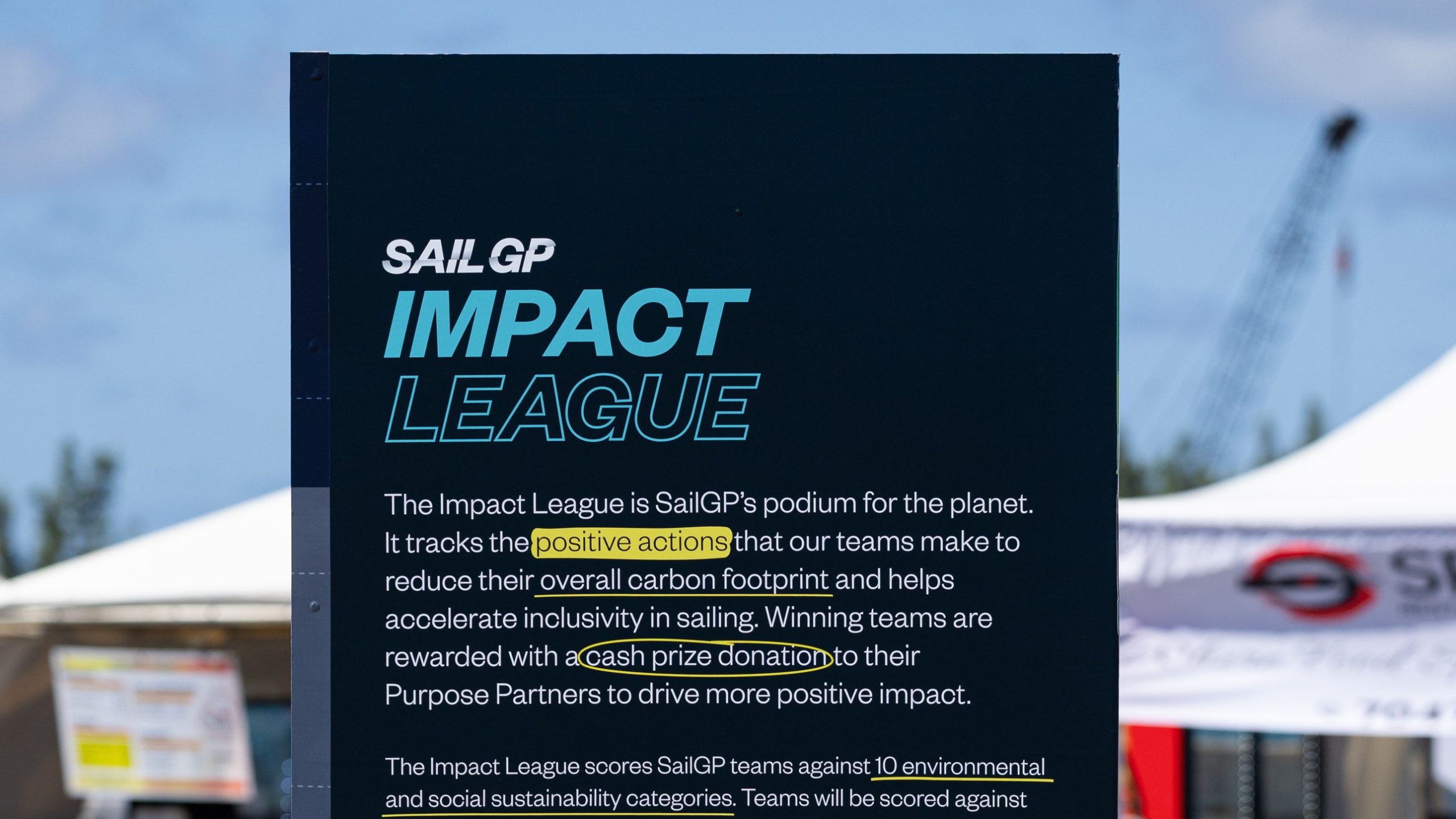 Découvrez tous les triomphes durables de SailGP à travers leurs courses
