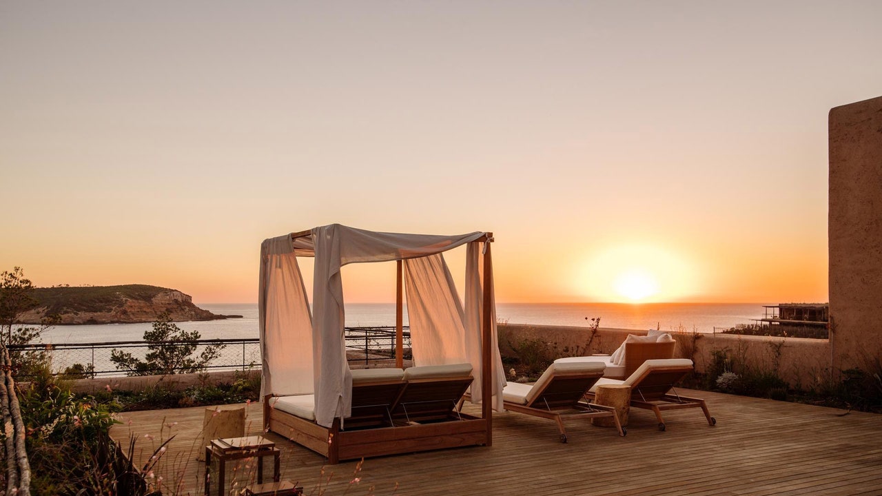 Condé Nast Traveler