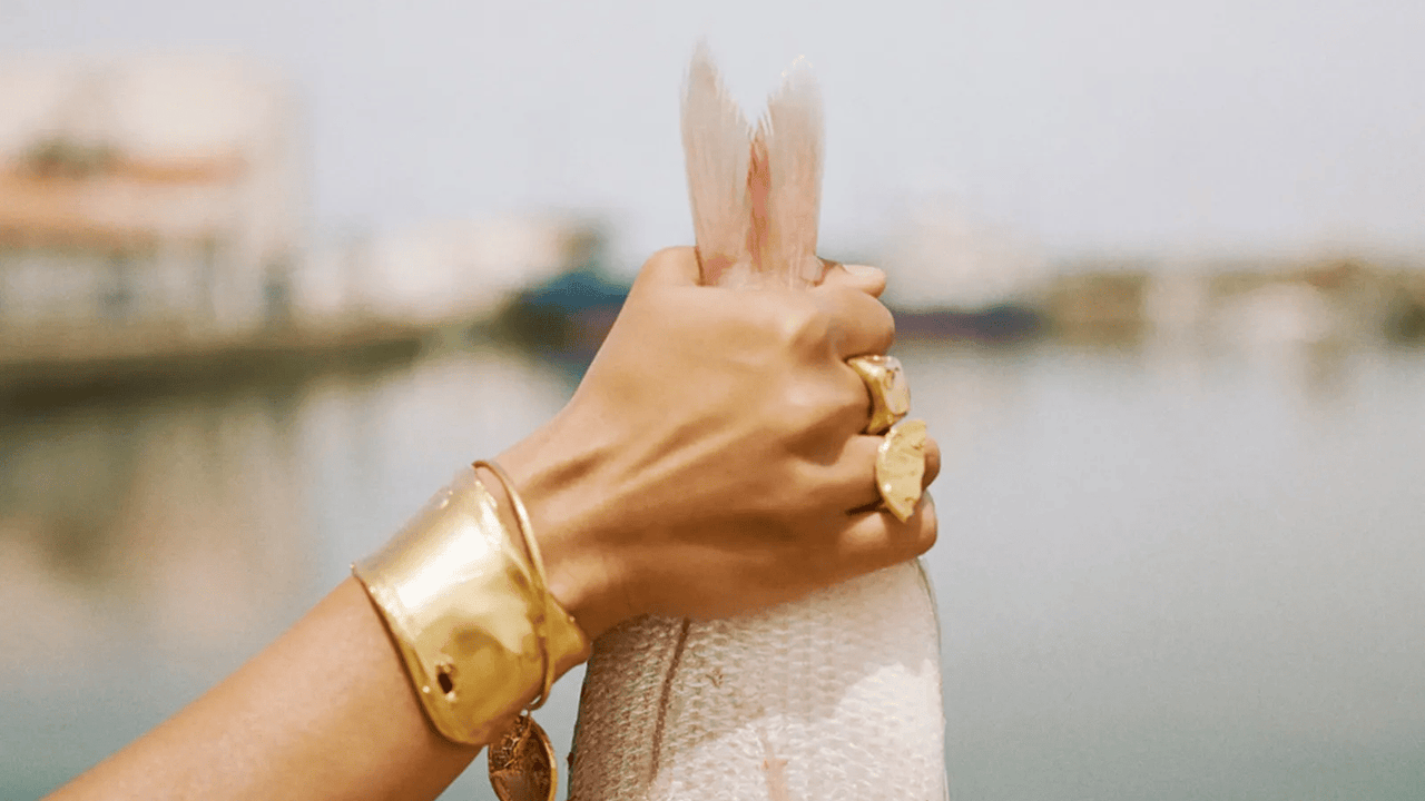 Des bijoux de créateurs pour voyager sans sortir de chez soi