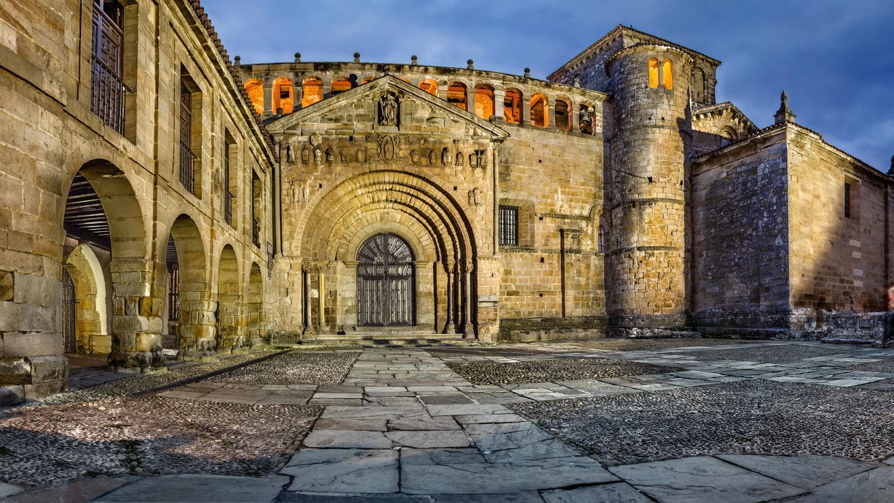 Condé Nast Traveler