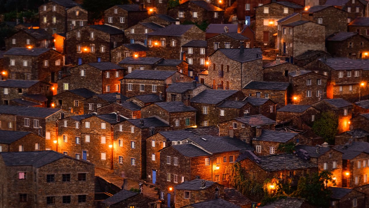 Condé Nast Traveler