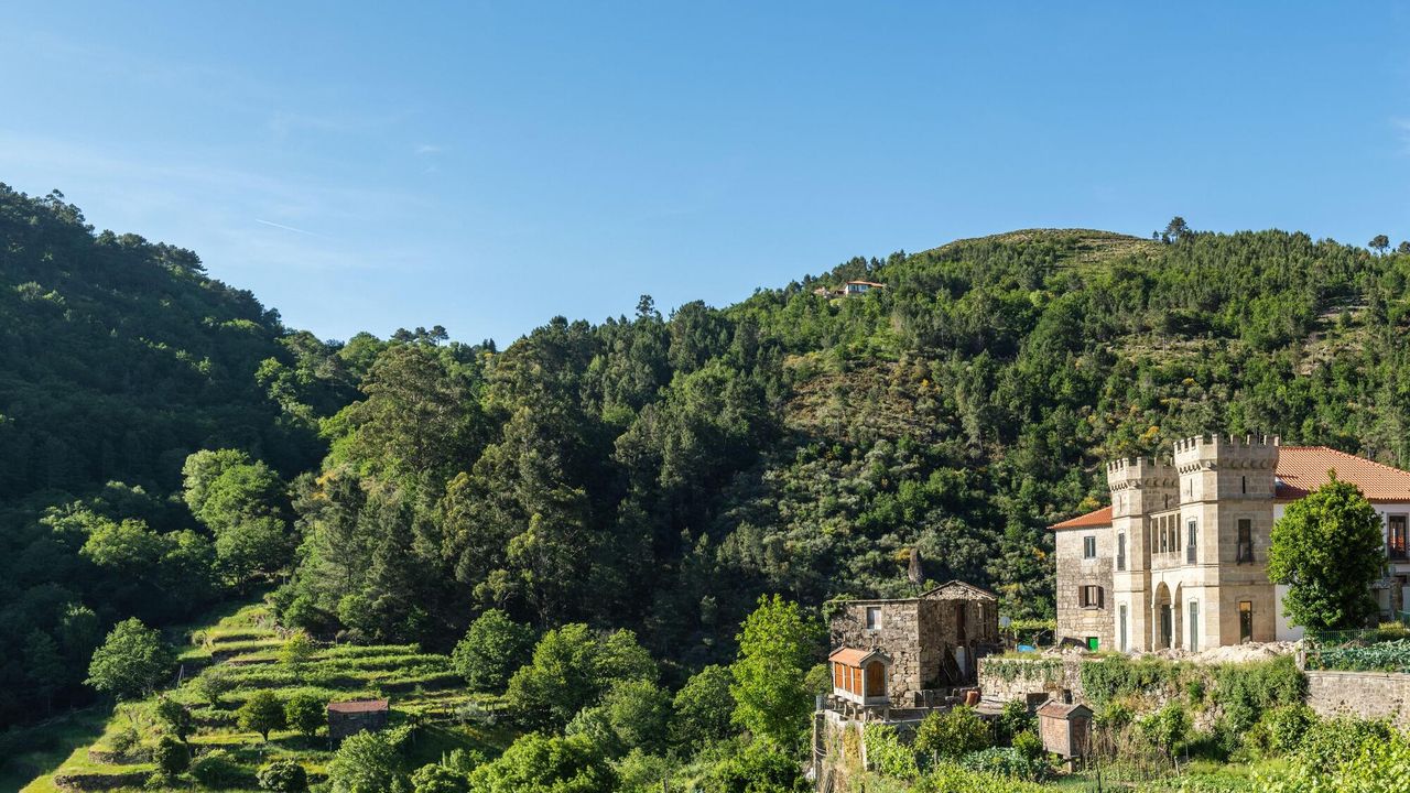 Condé Nast Traveler