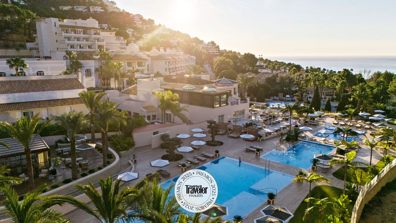 Condé Nast Traveler