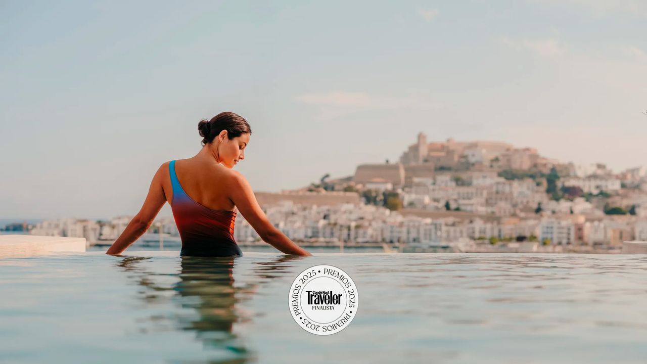 Condé Nast Traveler