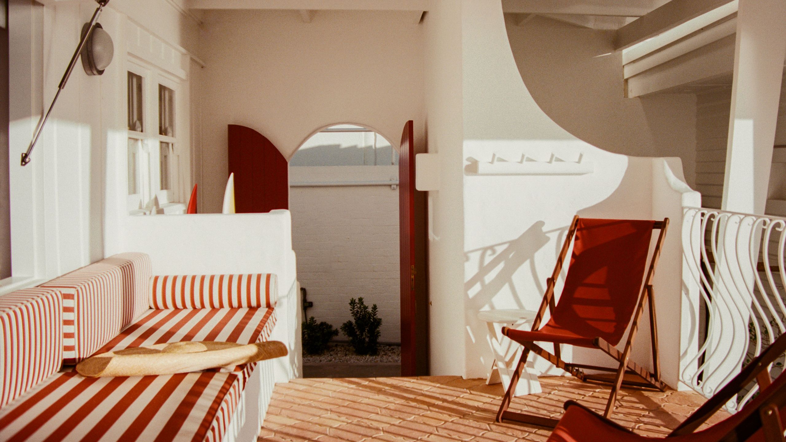 Il Delfino Seaside Inn | Voyageur