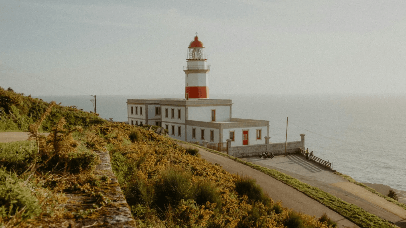 Le phare de Silleiro illumine l'avenir du tourisme en Galice