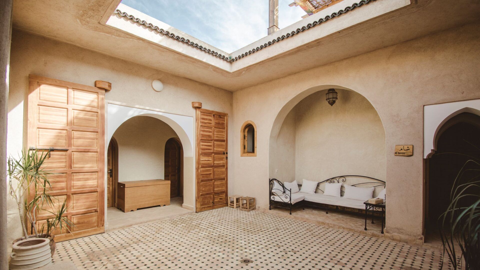 Bab Zouina: Yoga, nature et paix dans la vallée marocaine d'Ourika