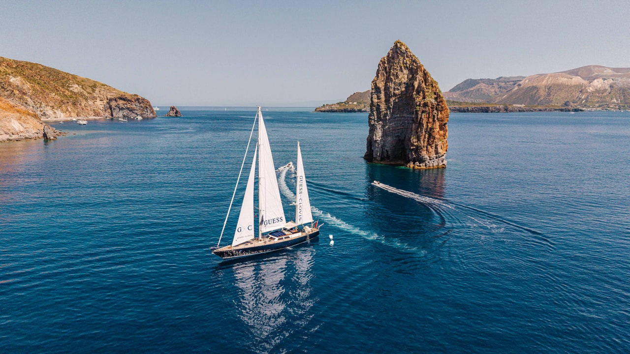 Condé Nast Traveler