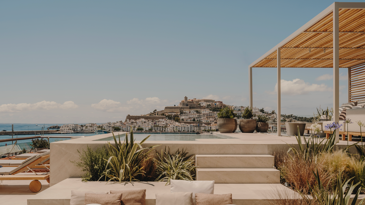 Condé Nast Traveler