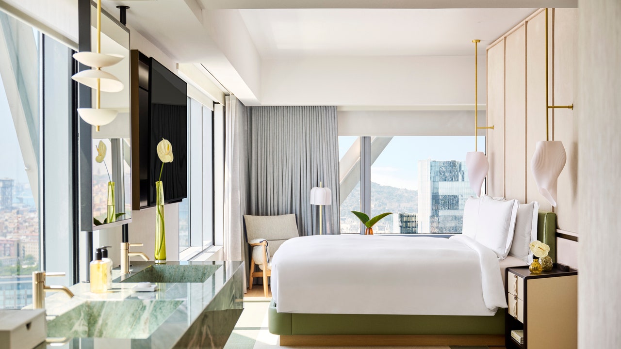 Condé Nast Traveler