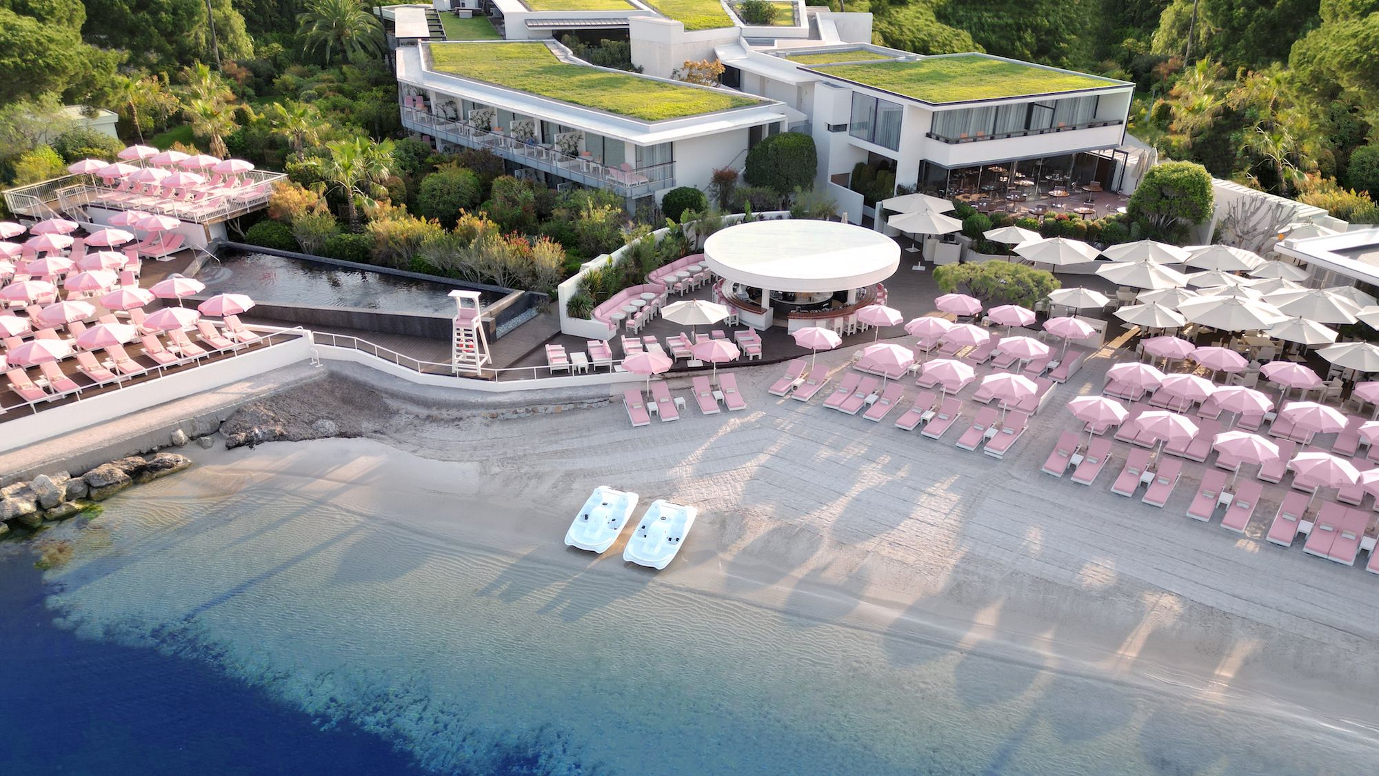 Cap d'Astibes Beach Hotel: réinventer le Dolce Far Niente dans la Riviera française