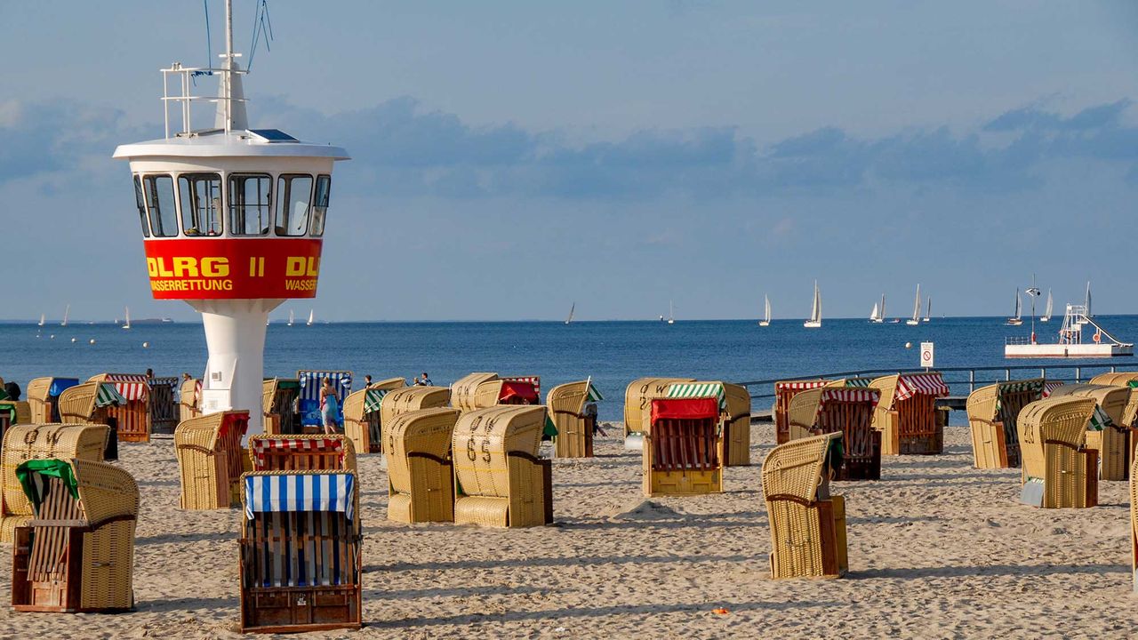 Condé Nast Traveler