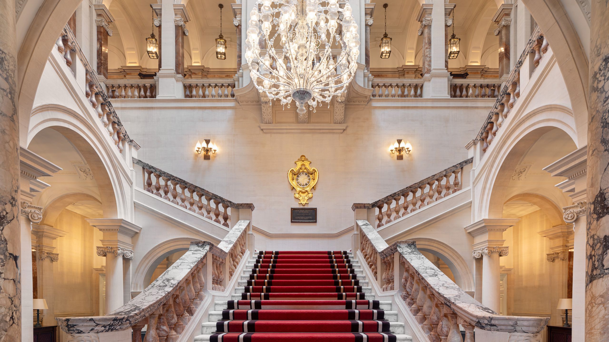 Raffles de Londres à l'Owo