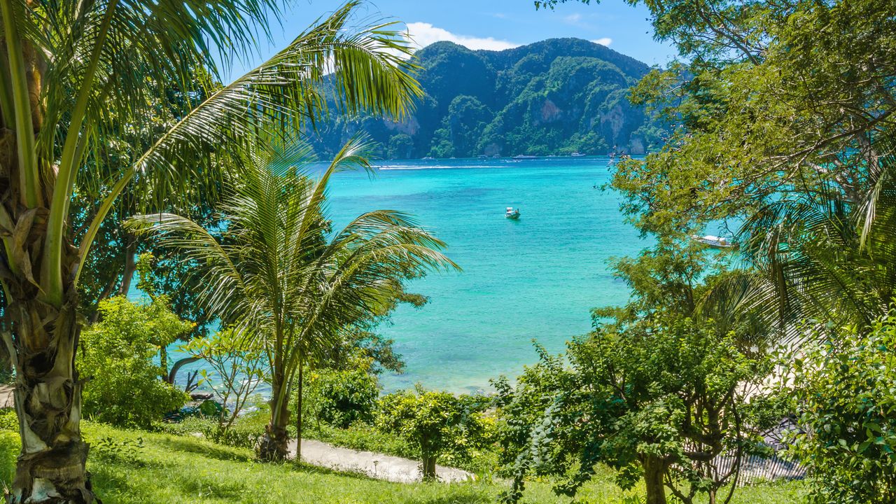 Condé Nast Traveler