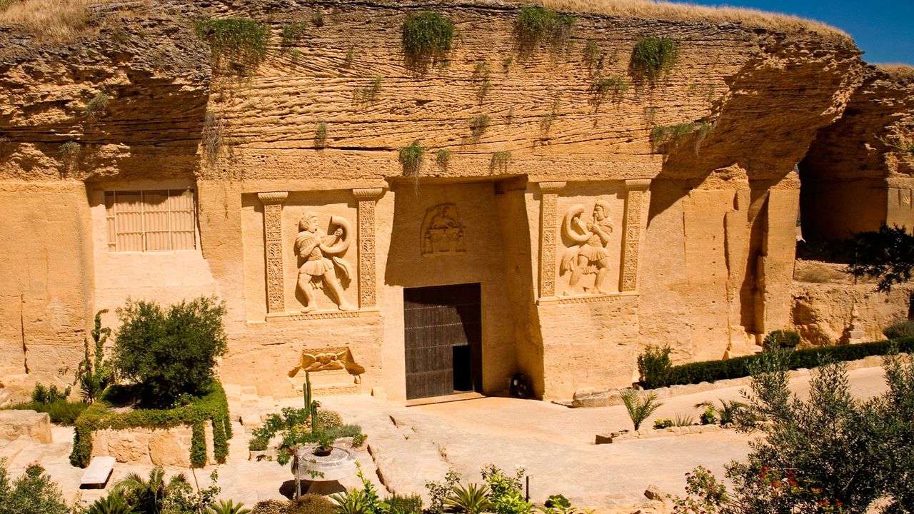 Condé Nast Traveler