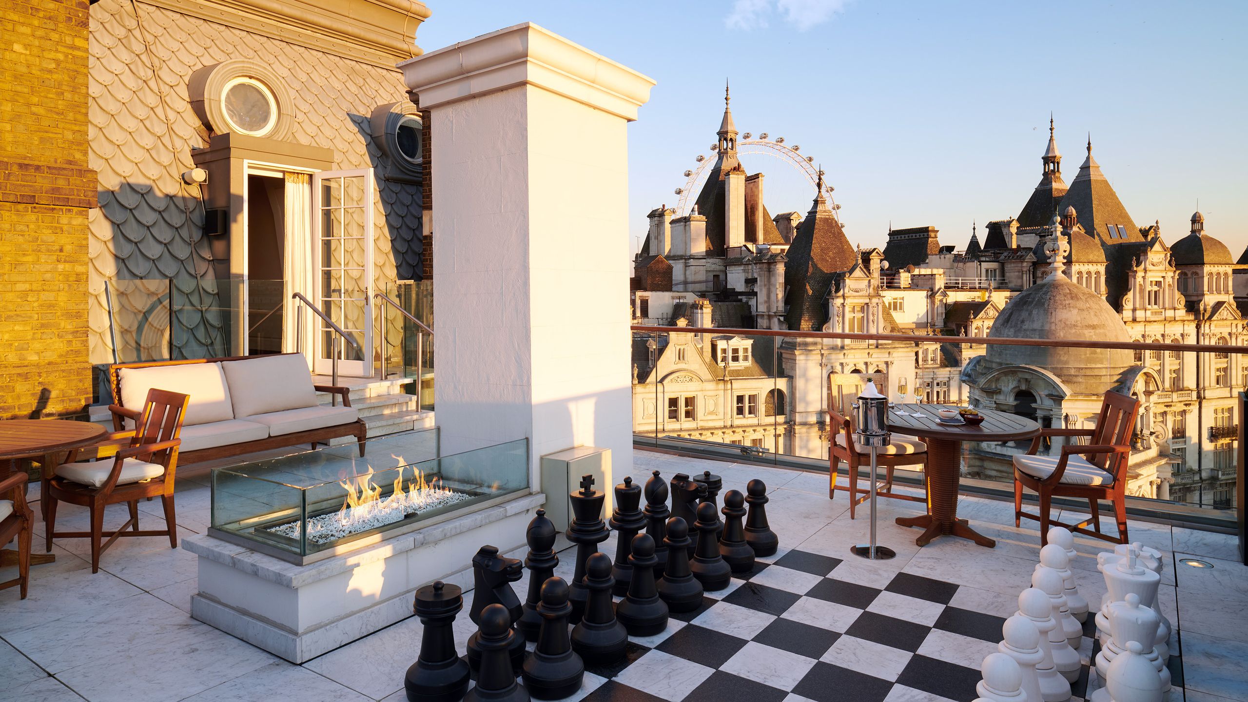 Corinthia Hotel London | Voyageur