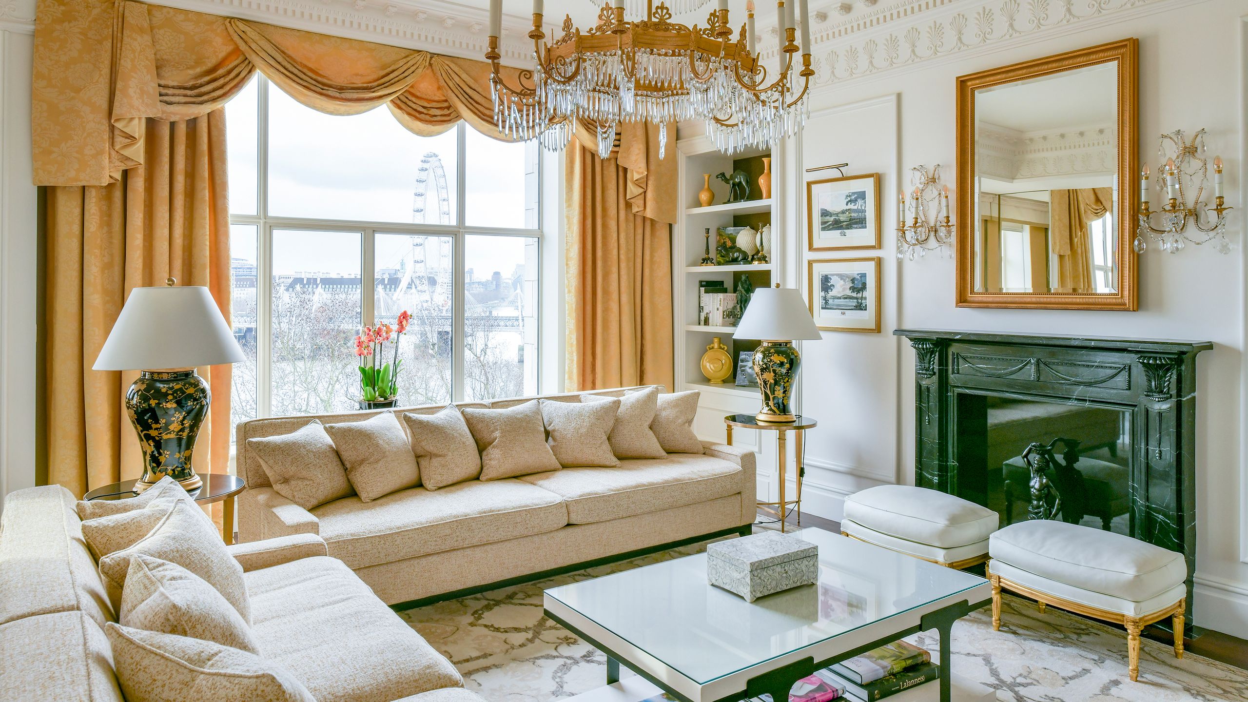 Le Savoy | Voyageur