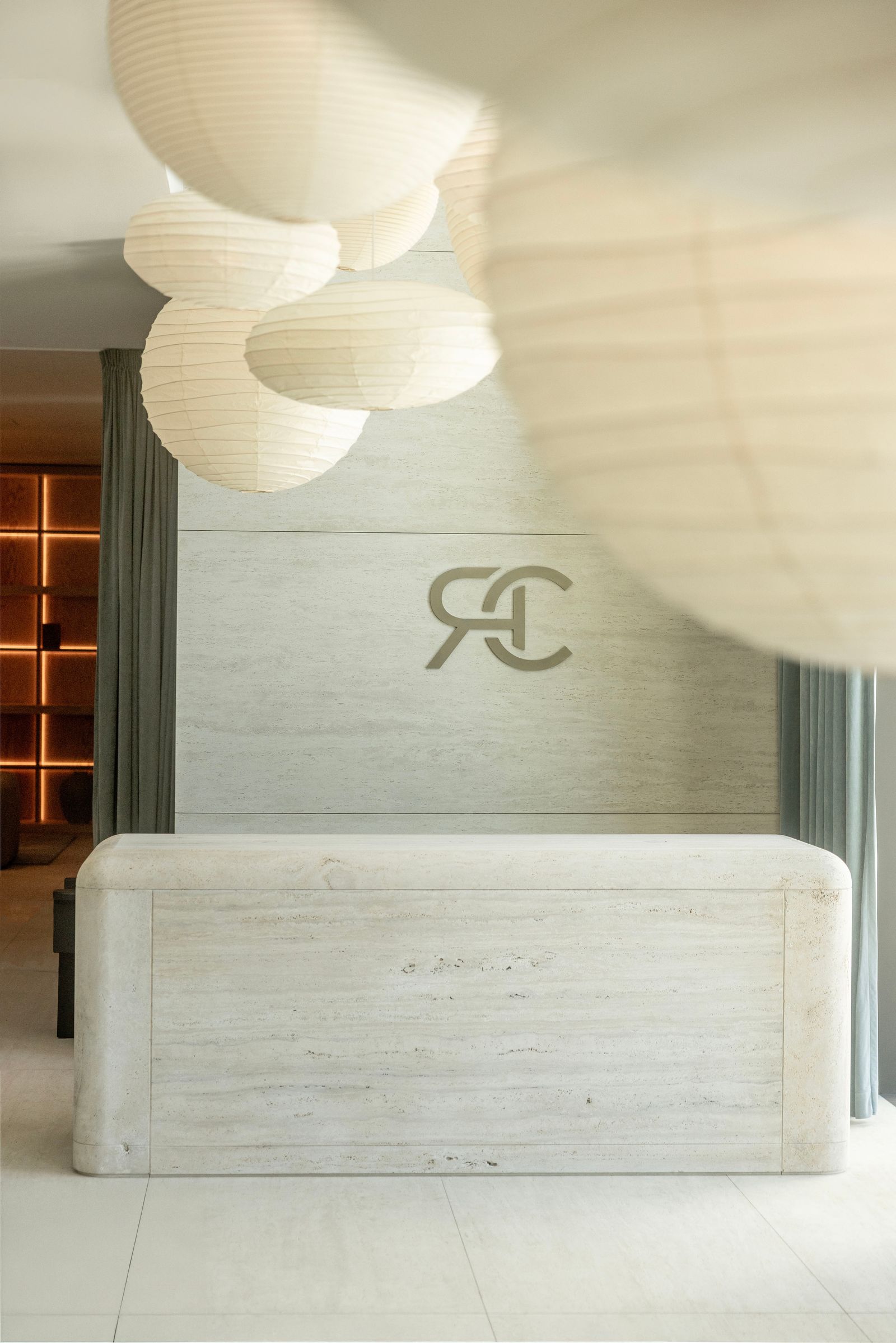 Réception dans le transfert de Mrmol