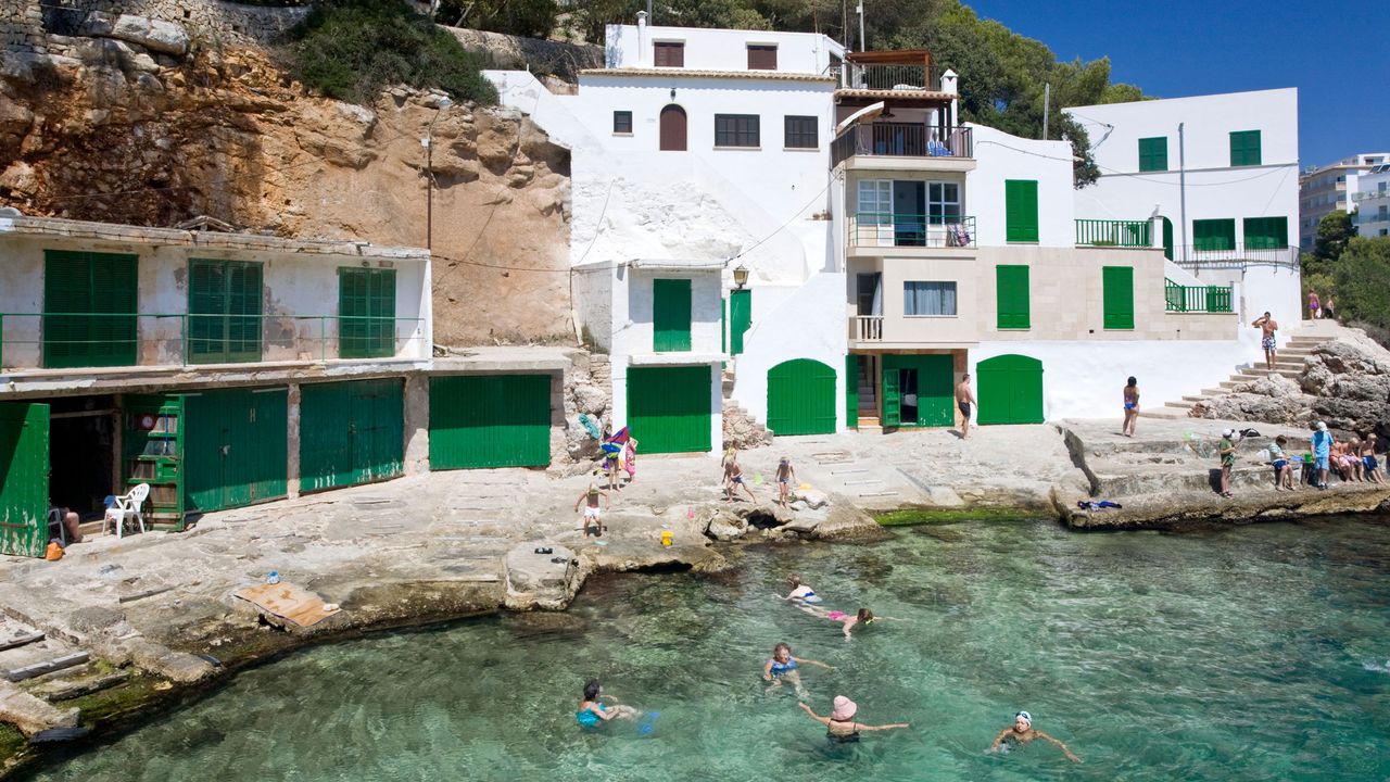 Condé Nast Traveler