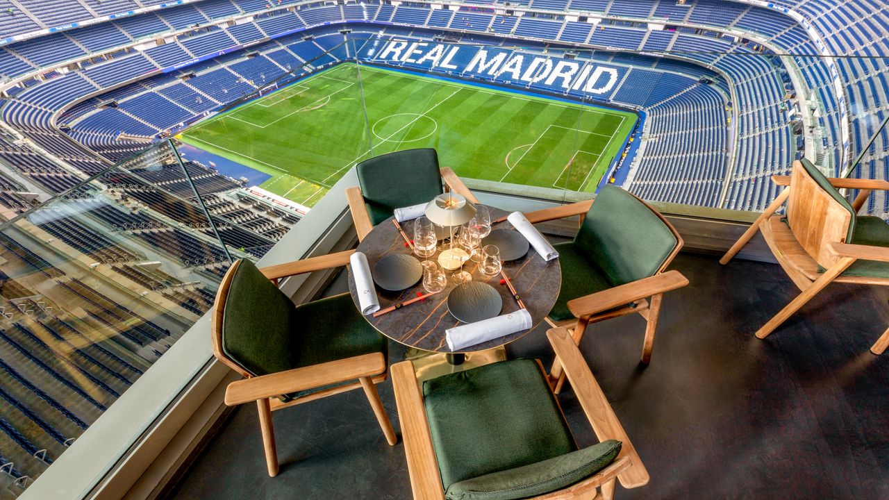 Condé Nast Traveler
