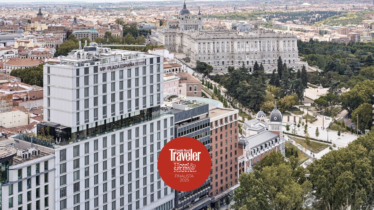 Condé Nast Traveler