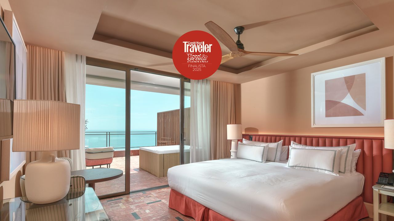 Condé Nast Traveler