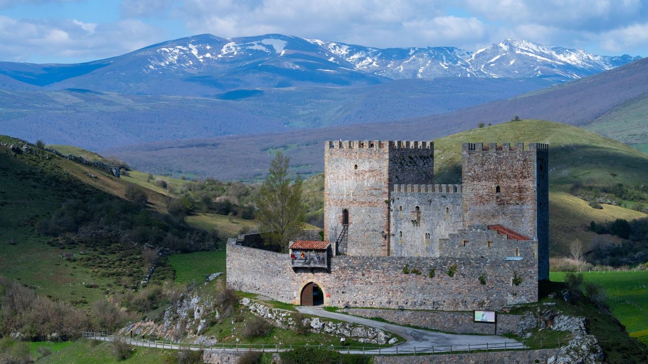 Condé Nast Traveler