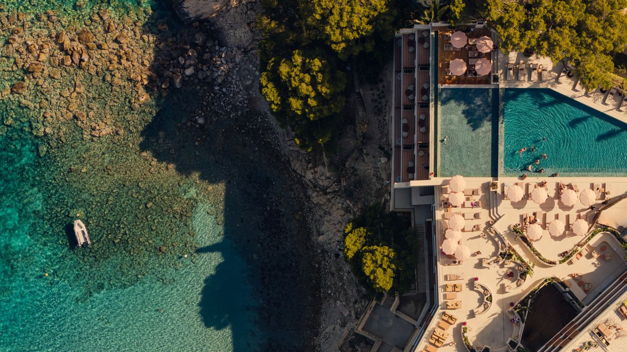 Condé Nast Traveler