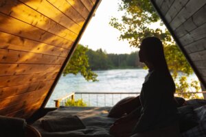 La Finlande offre des voyages pour vous apprendre à être heureux