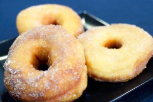 Les meilleures torrijas de Madrid 2026 : l&rsquo;une est caramélisée au beurre et l&rsquo;autre ressemble à un beignet