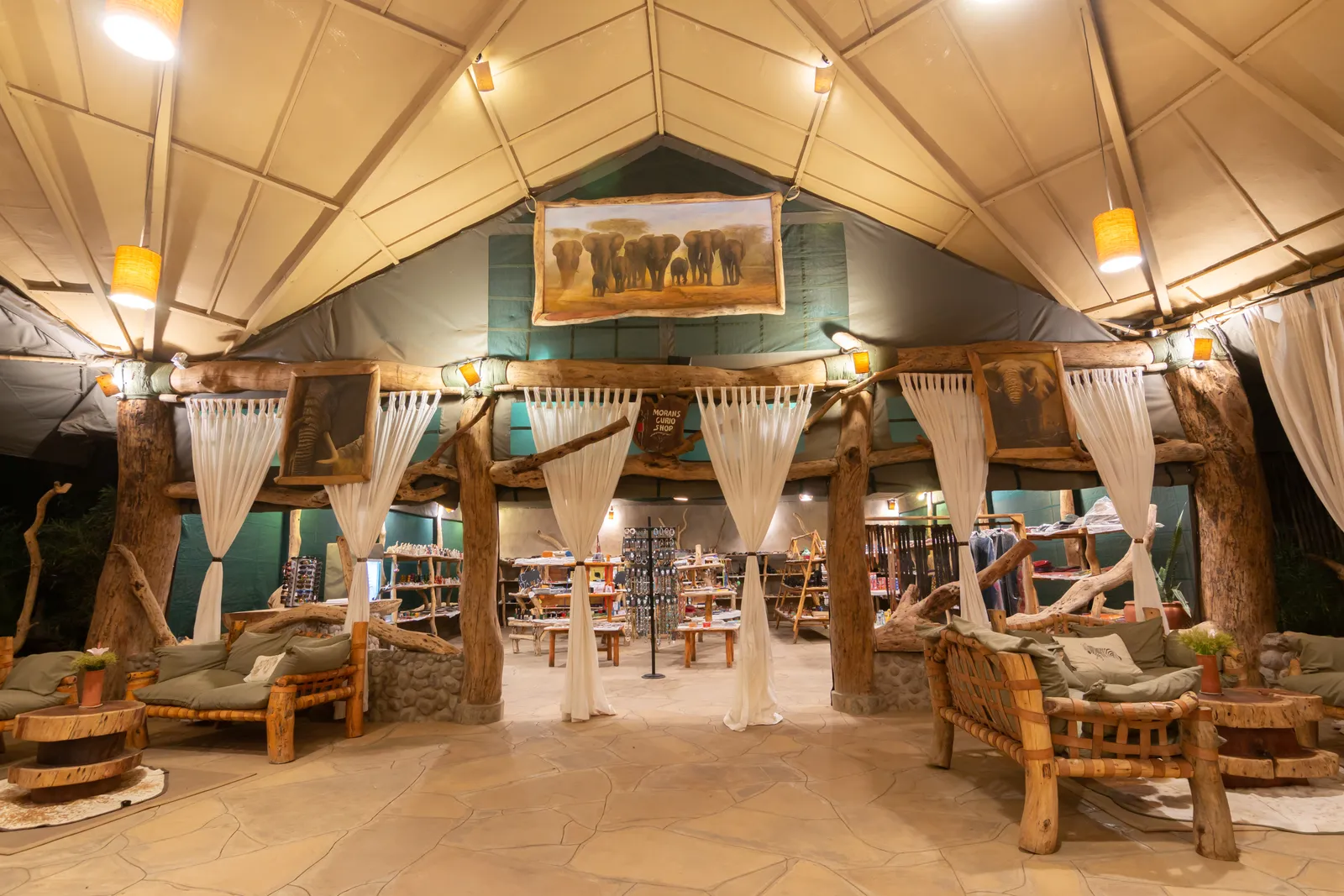 Boutique de souvenirs.