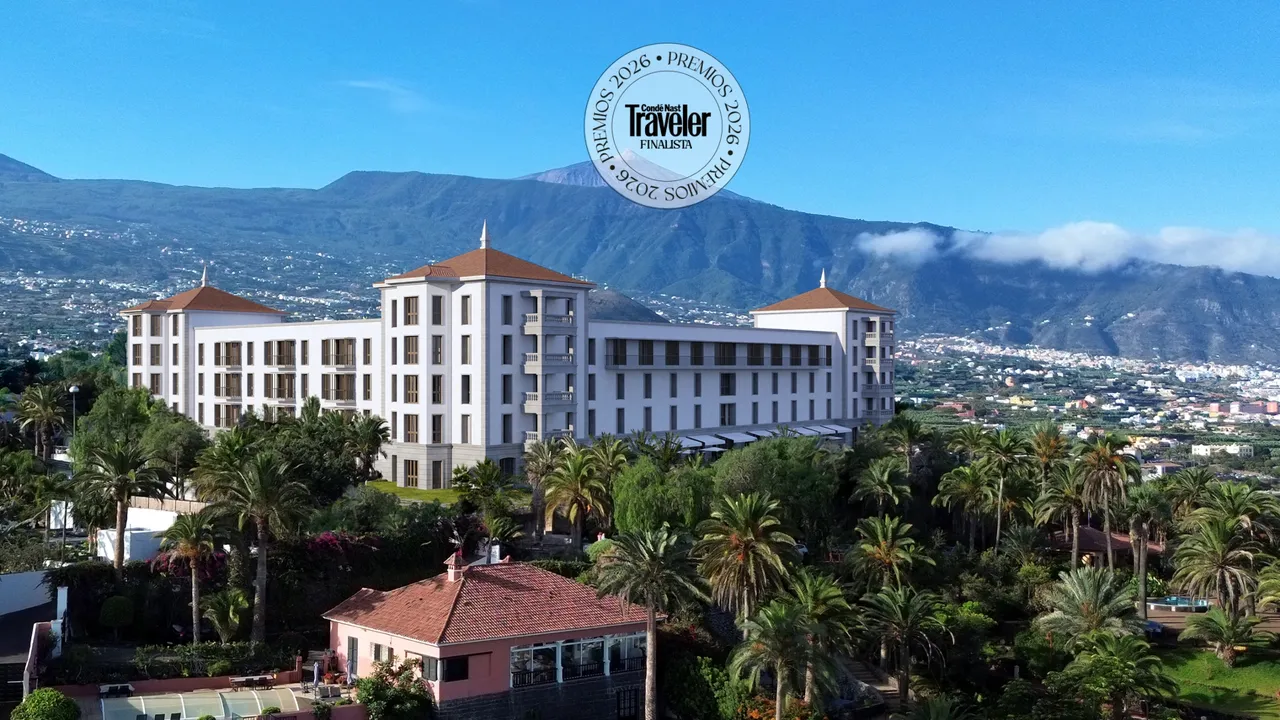 Condé Nast Traveler