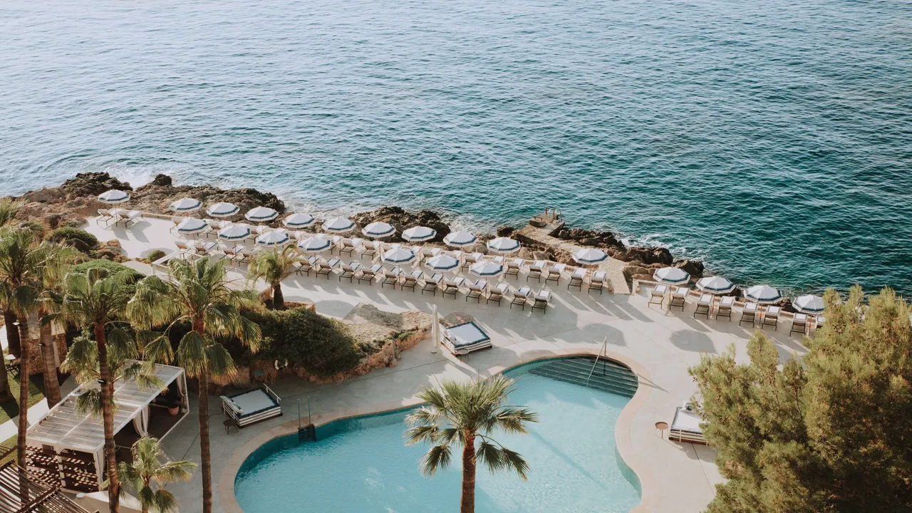 La vie dans quatre hôtels grâce à l'hospitalité de Meliá Hotels International