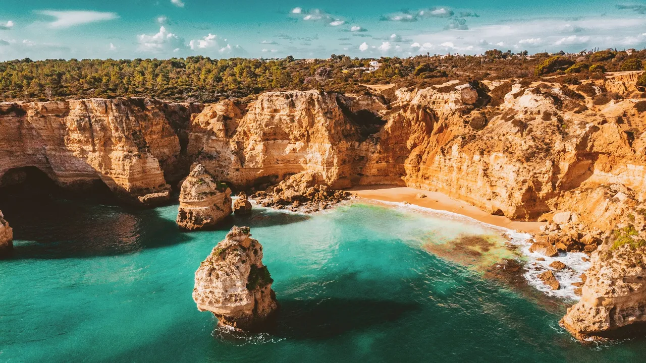 Condé Nast Traveler