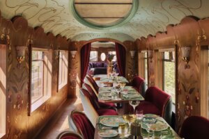Baz Luhrmann : on a les photos du wagon qu&rsquo;il a conçu pour Belmond