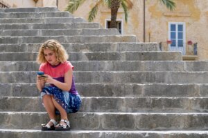 Les voyages peuvent-ils combattre la « pourriture du cerveau » ?