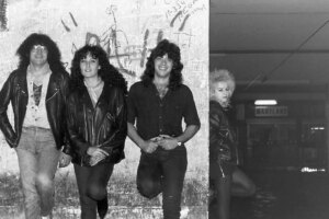 « 500 pesetas avec un grand bal », un hommage aux clubs de rock de Madrid
