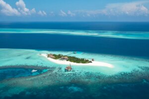Four Seasons Private Island Maldives à Voavah : une île privée pour perdre la notion du temps