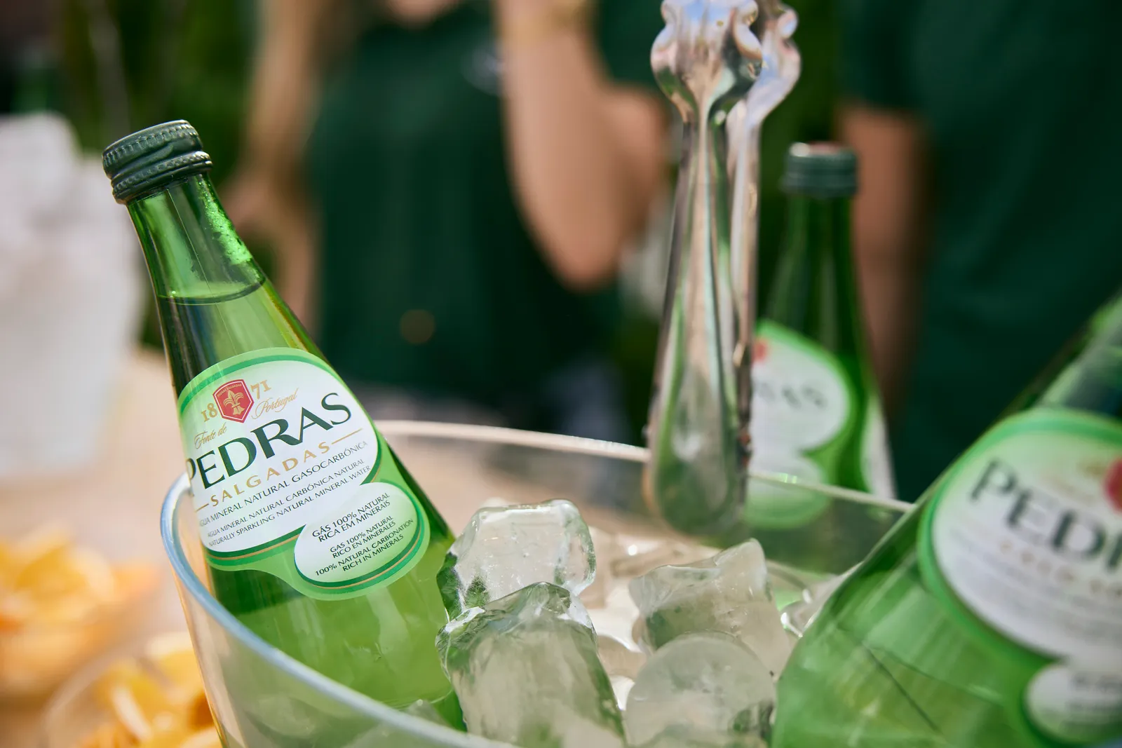 Au nord du Portugal, il existe un endroit où l'eau naît avec des bulles