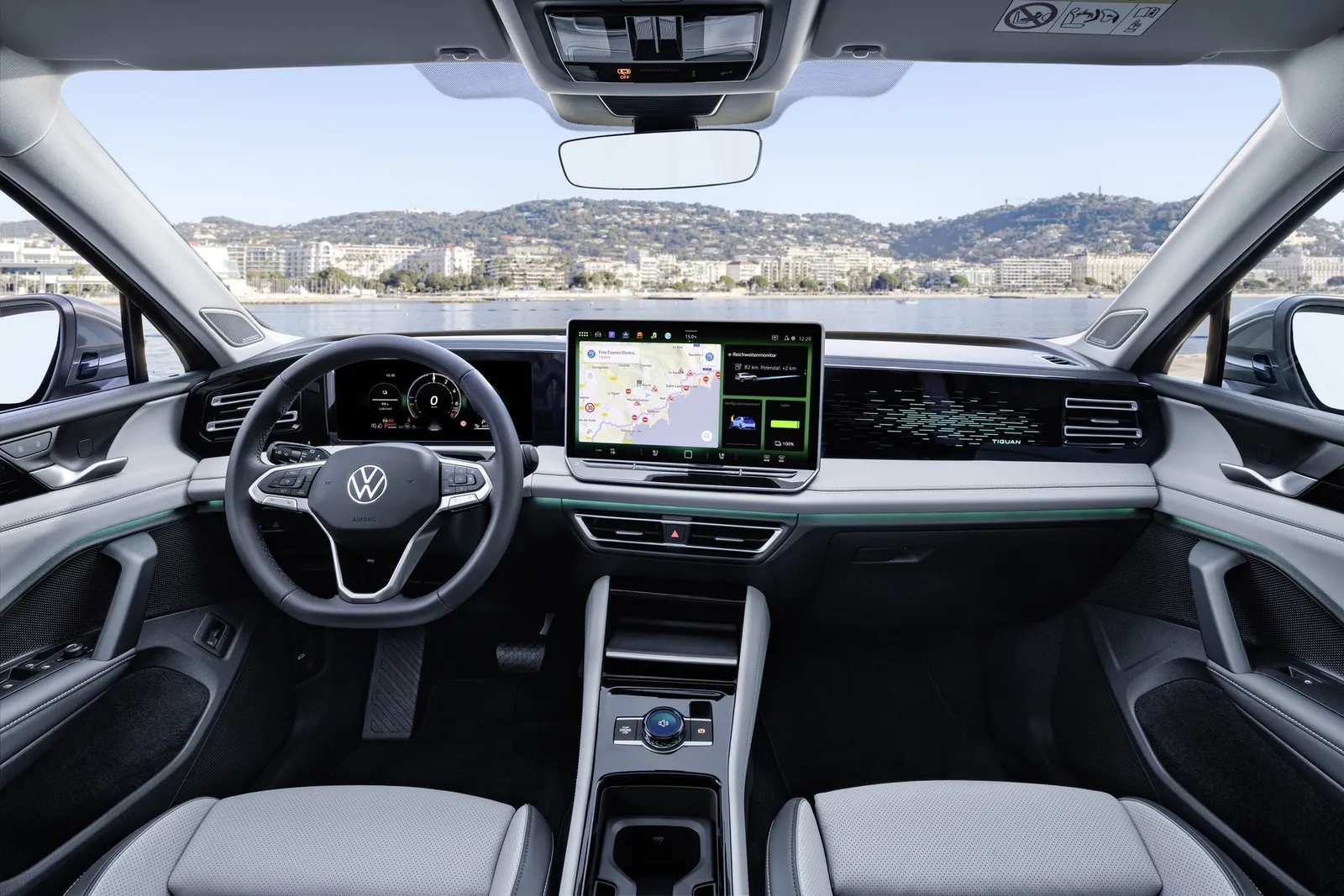 volkswagen tiguan suv hybride voyages en voiture routes à essence électriques rechargeables