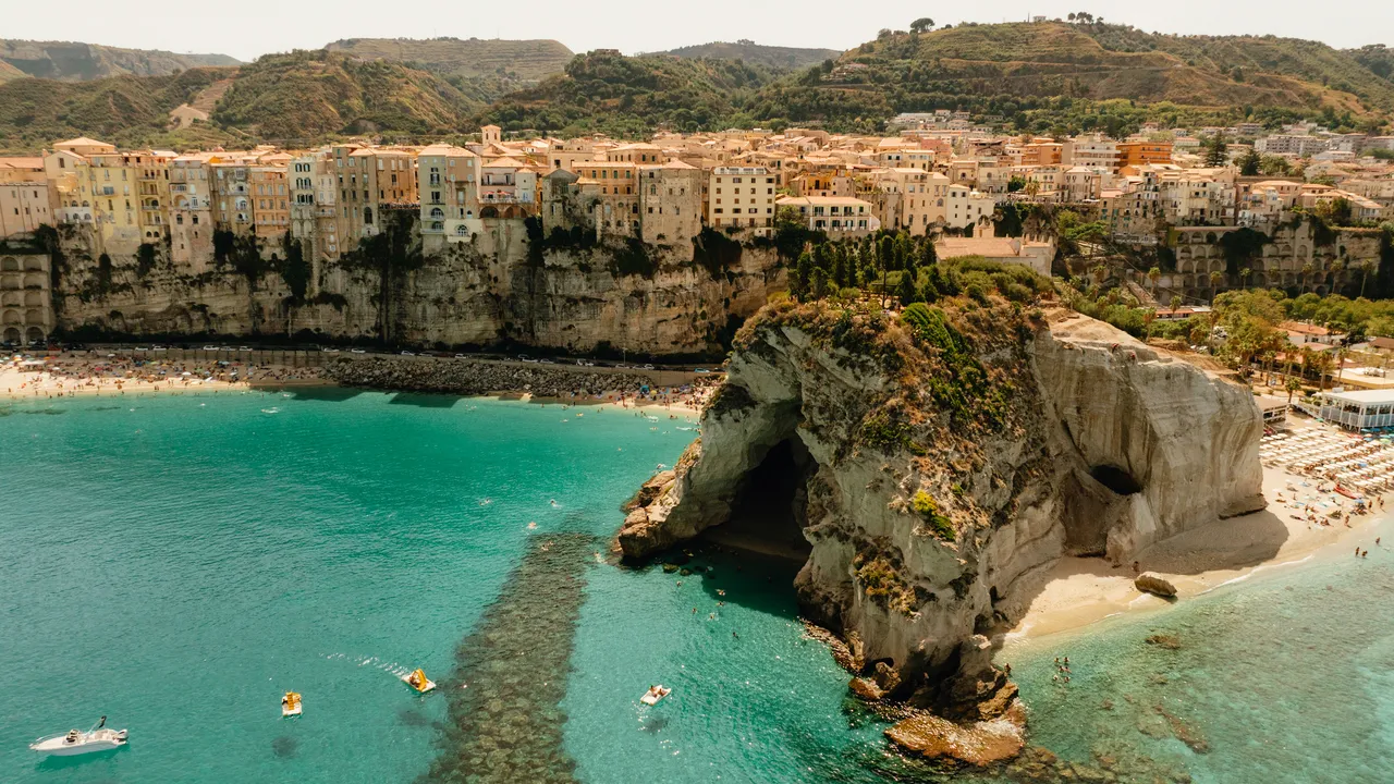Condé Nast Traveler