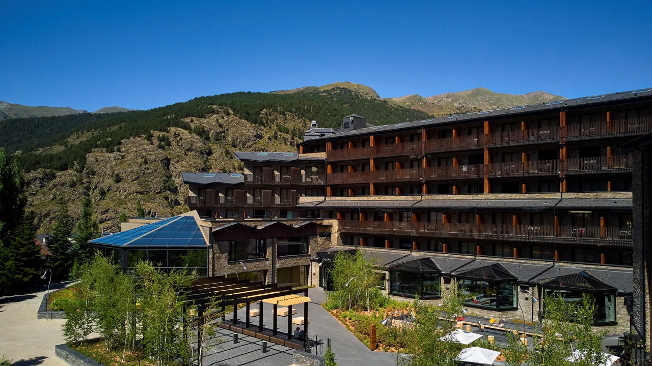 Condé Nast Traveler