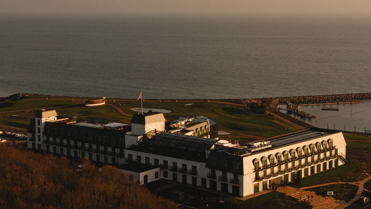 Condé Nast Traveler