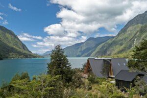 Vallée de Puelo : lacs, forêts et sources chaudes du nord de la Patagonie chilienne