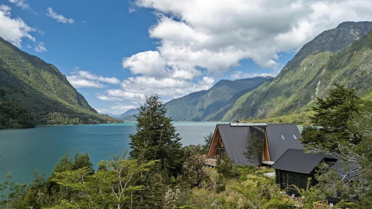 Condé Nast Traveler